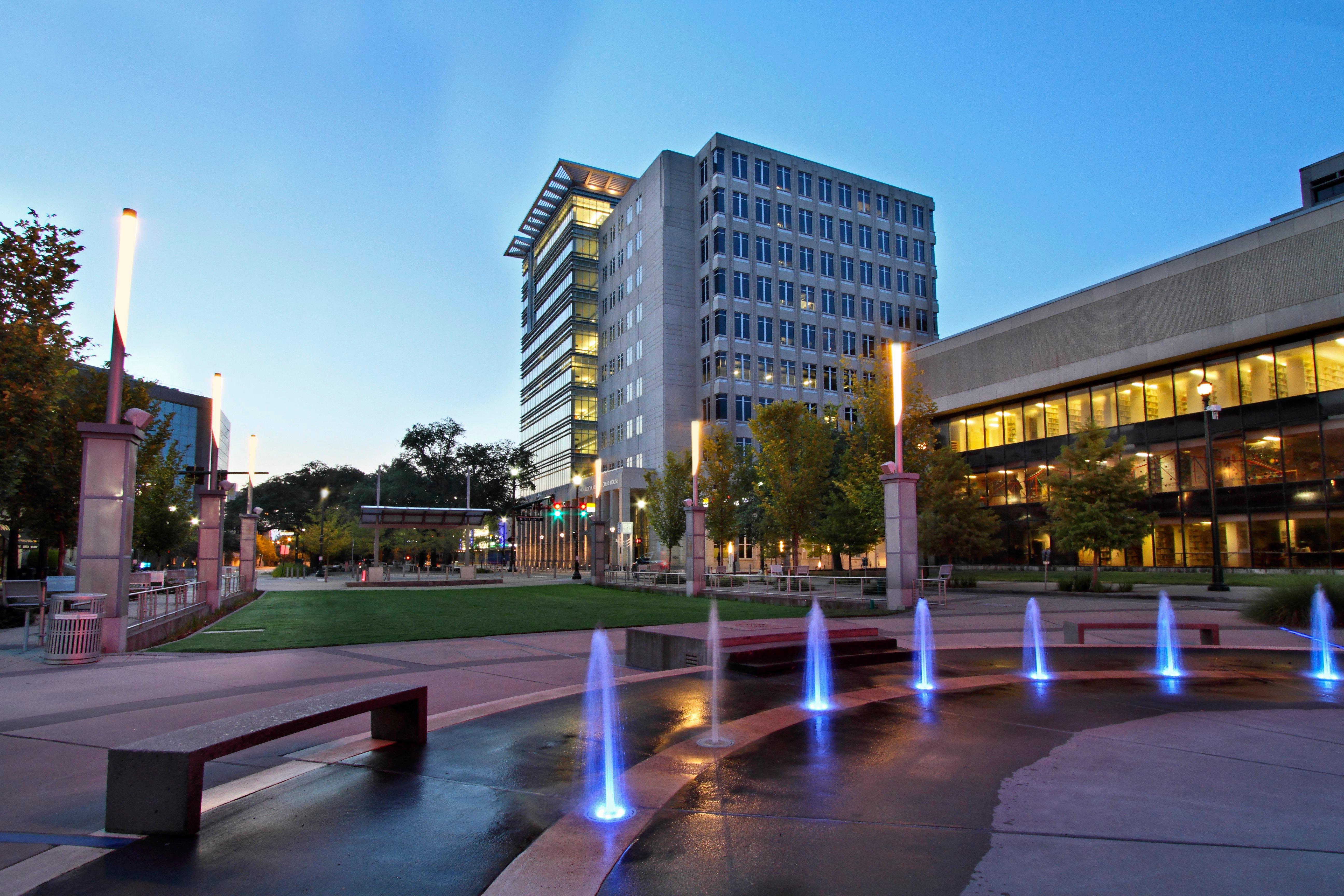 Holiday Inn Express Baton Rouge Downtown, An Ihg Hotel Eksteriør billede